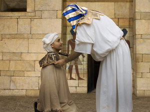The prison official took notice of
Joseph and liked him very much