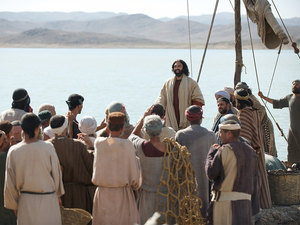 The crowd of people was clamoring to get a good look at Jesus