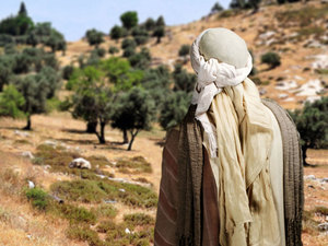 The younger son gathered all his belongings took his money and started on his journey to a
country far away
