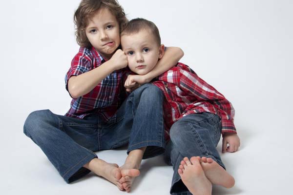Brother and sister fight